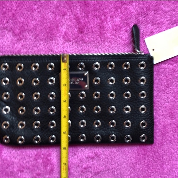 NWT Michael Kors Wristlet Clutch - Picture 4 of 6